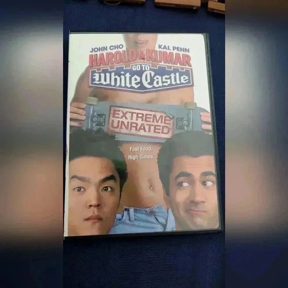Harold And Kumar Go To White Castle DVD (EUC) - Picture 1 of 3